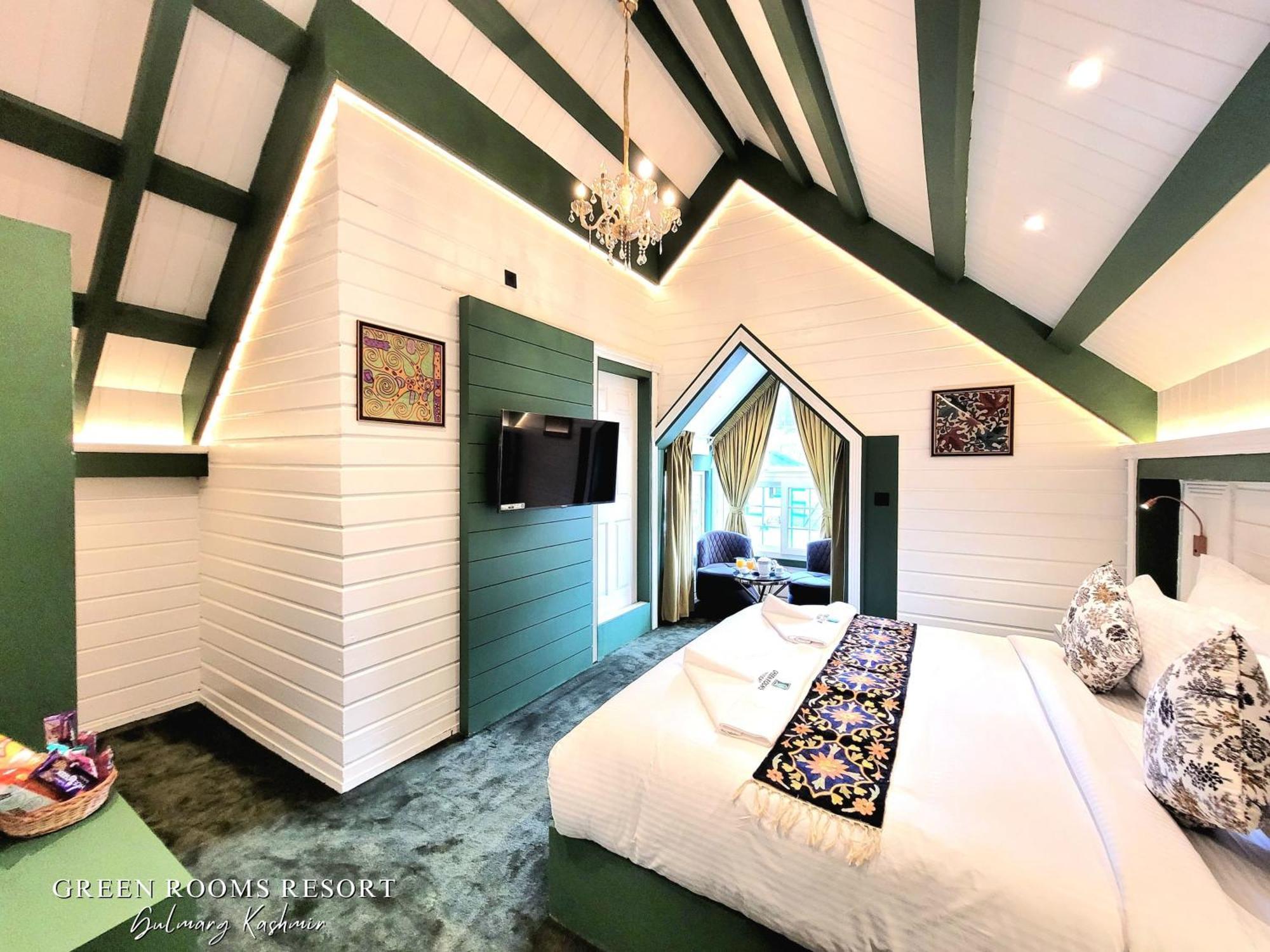 Green Rooms Resort Gulmarg Esterno foto