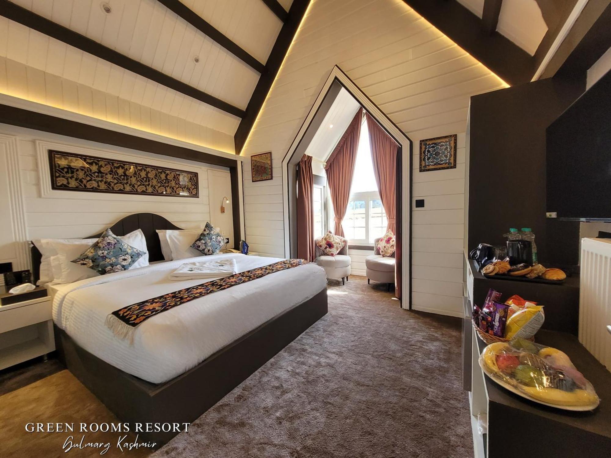 Green Rooms Resort Gulmarg Esterno foto
