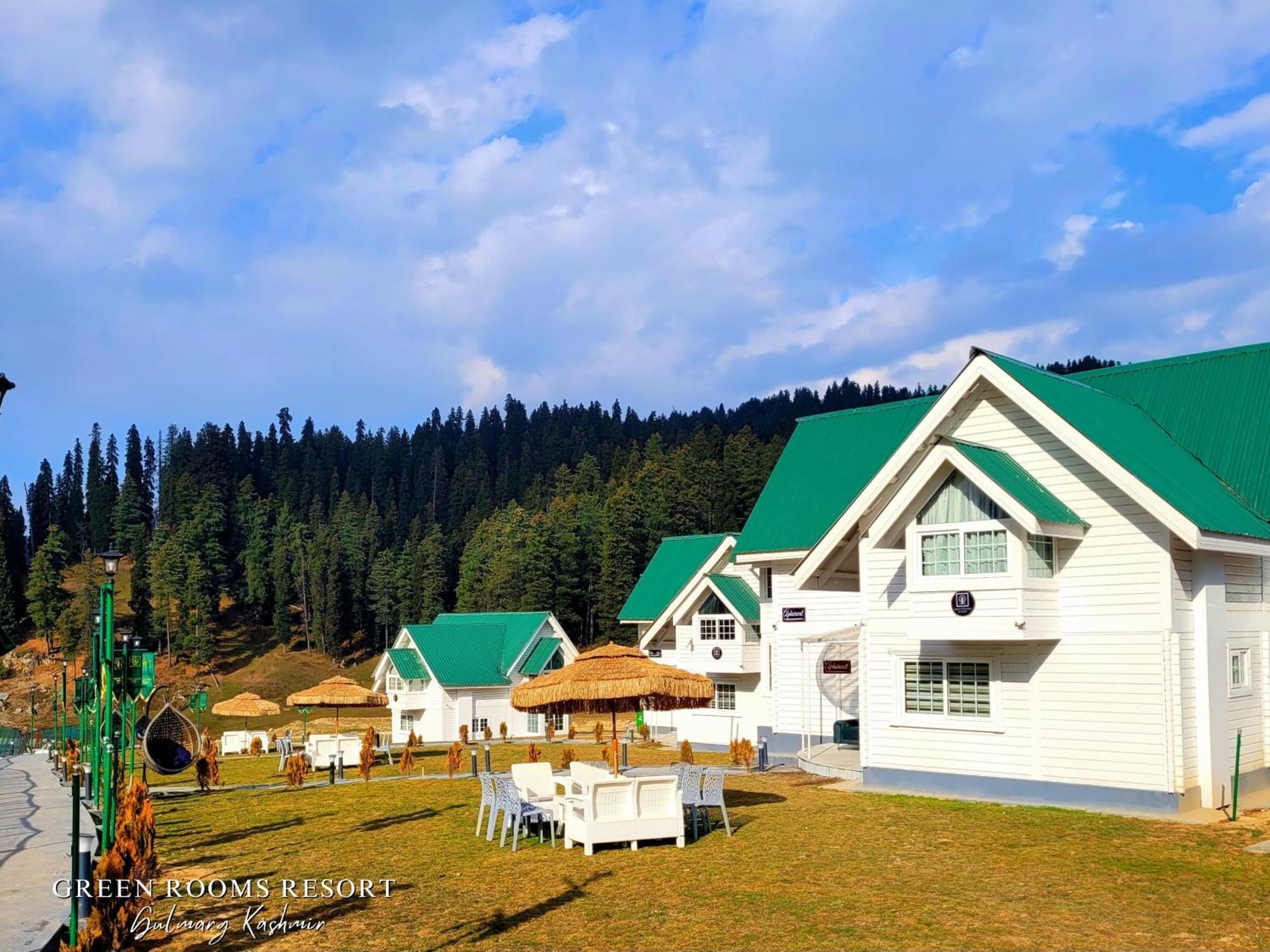 Green Rooms Resort Gulmarg Esterno foto