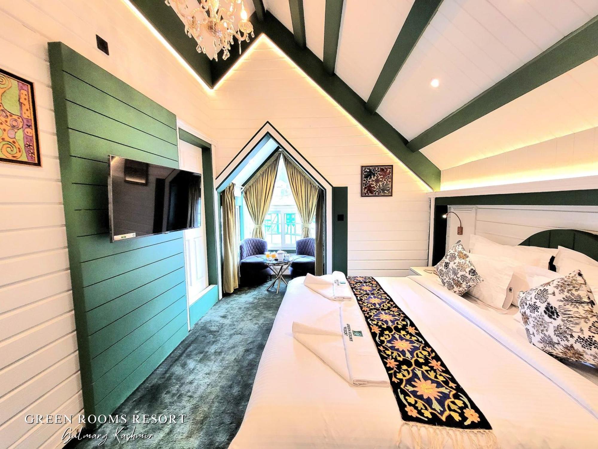 Green Rooms Resort Gulmarg Esterno foto