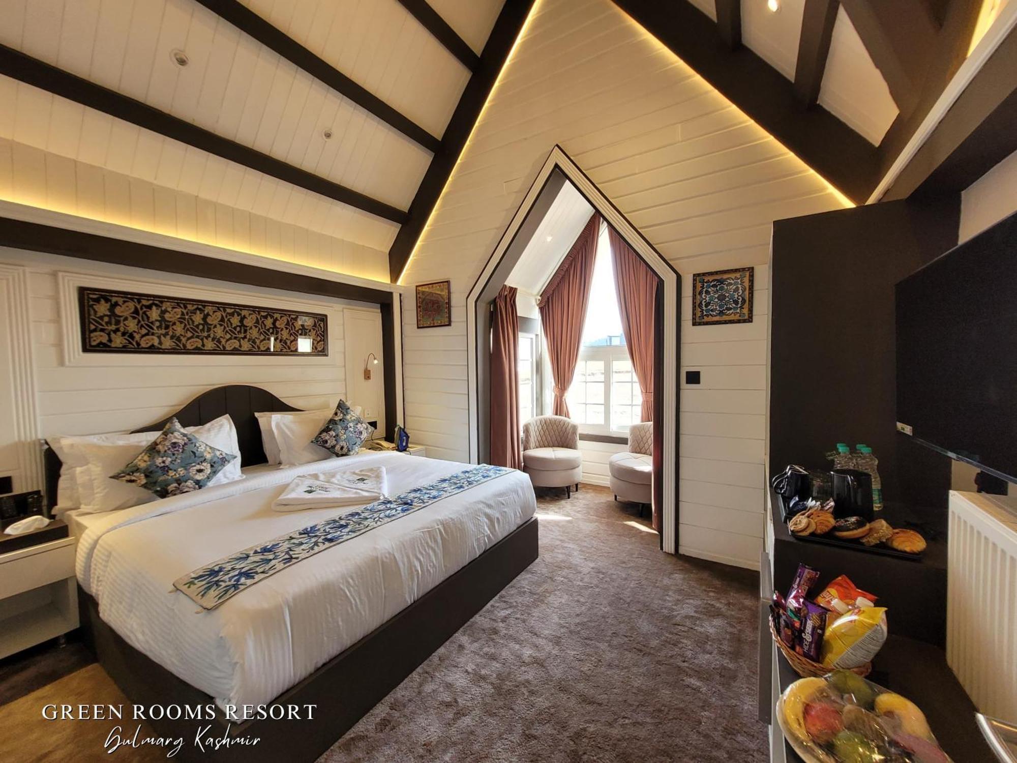 Green Rooms Resort Gulmarg Esterno foto